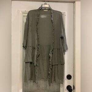 Ladies Sz small by easel